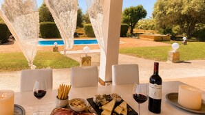 Outdoor dining - Awesome home in Manacor with private swimming pool, can be inside or outside (Manacor)