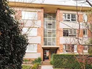 Exterior detail - Gorgeous studio apartment next to Campbell shops in the heart of Inner North CBR (Campbell)