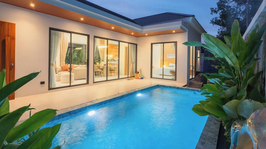 Luxury B Bay Pool Villa