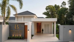 Nhà, 2 phòng ngủ | Chi tiết ngoại thất