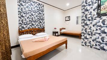 Superior Quadruple Room | Free WiFi