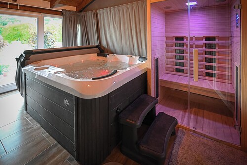 Wellness holiday home with pool near Papuk Nature Park