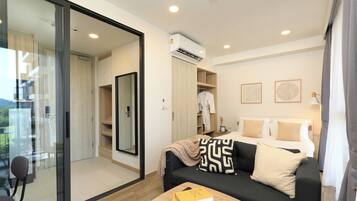 1 bedroom, iron/ironing board, WiFi, bed sheets