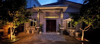 Enjoyable 2-bedroom house with AC in Krong Battambang