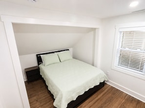 4 Schlafzimmer, Bügeleisen/Bügelbrett, kostenloses WLAN, Bettwäsche
