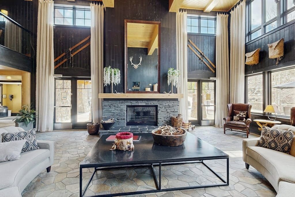 TV, fireplace, DVD player