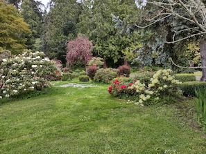 Property grounds - Waterfront, Views, Garden Setting, King Bed (Sequim)