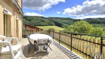 Buiten dineren
