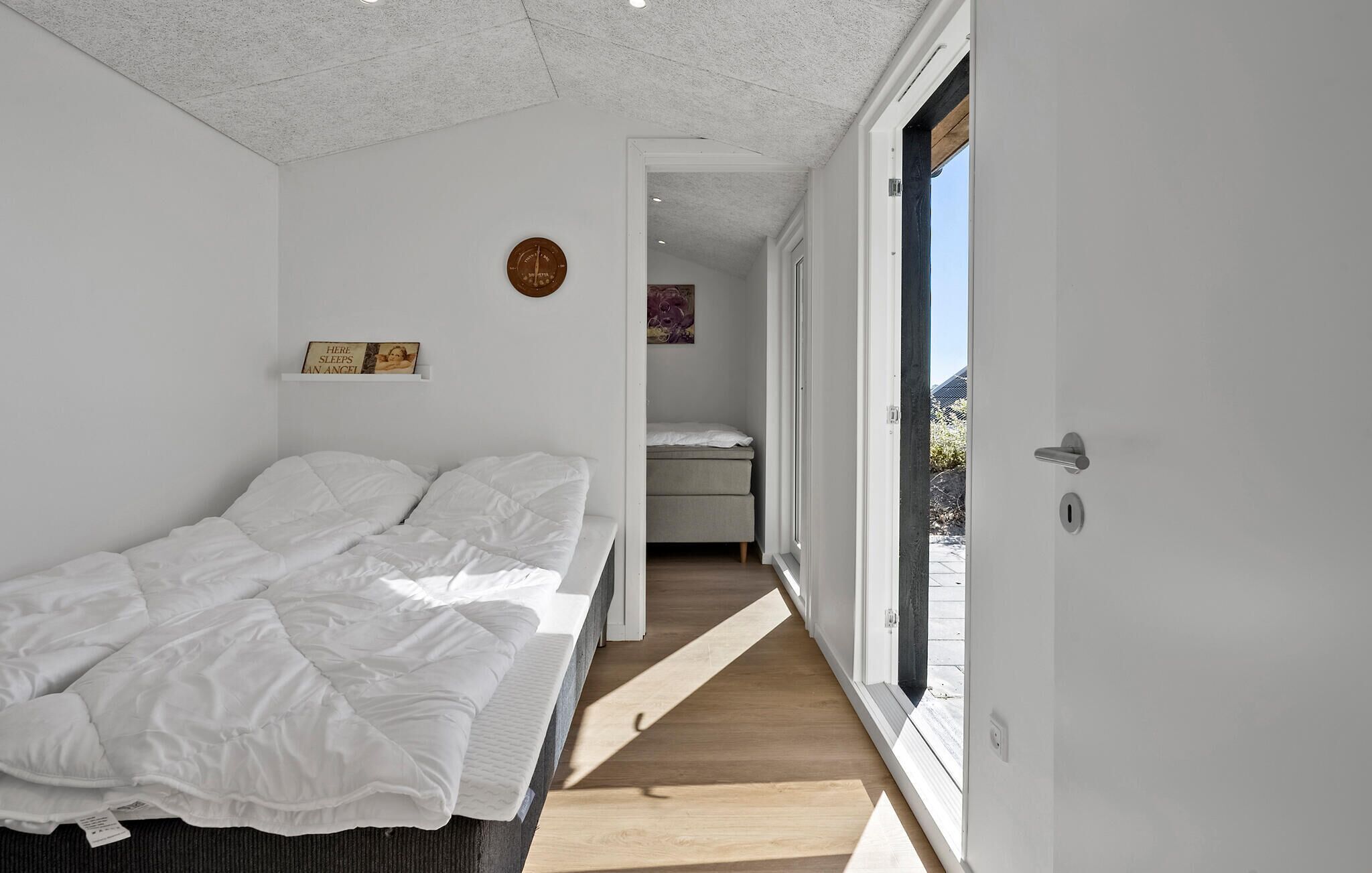2 bedrooms, WiFi (free)