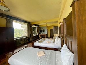 Triple Room, Balcony | In-room safe, free WiFi, wheelchair access - Fort WindShire (nuwaraeliya)