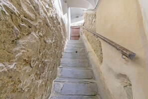 Interior - La Meraviglia Del Centro Storico AC & Wi‑Fi, Sanremo, Italy (Sanremo)