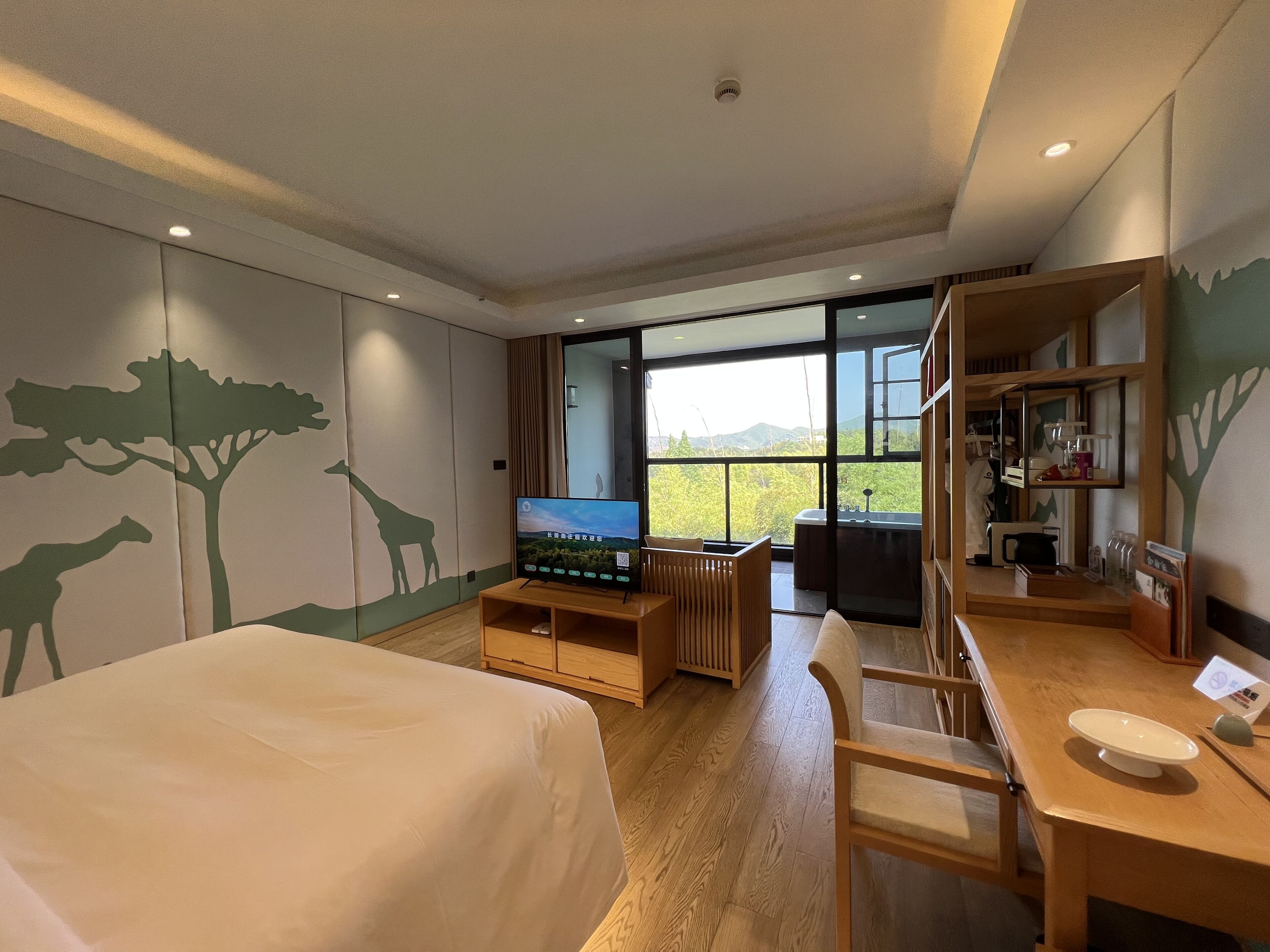 Minibar, desk, blackout curtains, free WiFi