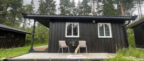 Chalet rustique de base, vue sur la montagne | Terrasse/patio