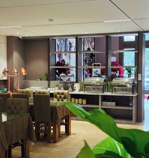 Dining - Kim Thanh Hotel (Kinh Bac)