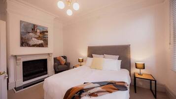 5 chambres, fer et planche à repasser, Wi-Fi gratuit, draps fournis