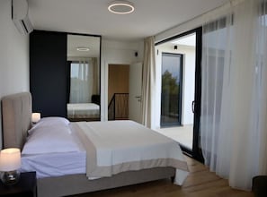 Villa - Sunset Villa Aves With Pool, Gym and Sauna - Four Bedroom Villa (Rogac)
