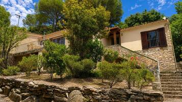 House | 3 bedrooms
