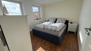 Room - Vrbo Property (Langeneß)
