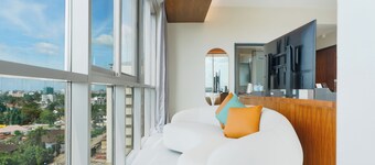 Abantu Hotel