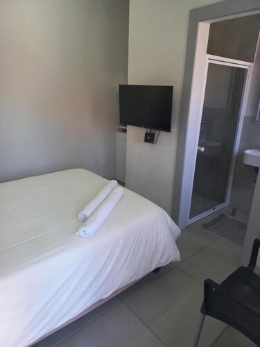 Triple9 Guesthouse