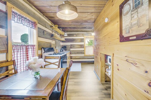 Pets Welcome! All-Season Getaway in Wellsboro