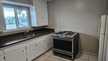 Fridge, microwave, coffee/tea maker