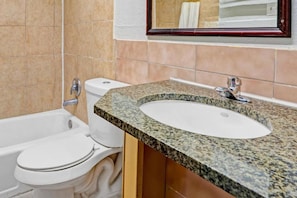 Bathroom - King Bed with Kitchenette Non-Smoking (San-Antonio)