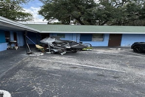 Property grounds - Relaxing King Bed | Tampa (Tampa)