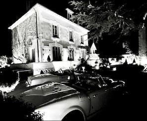 Exterior - Vrbo Property (Blois)