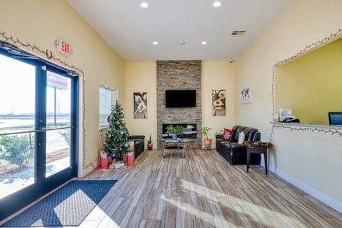 1 Bedroom Suite|Rosenberg TX