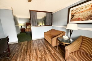 Smart TV - King Bed|Smoking|Ridgeway (Ridgeway, SC)