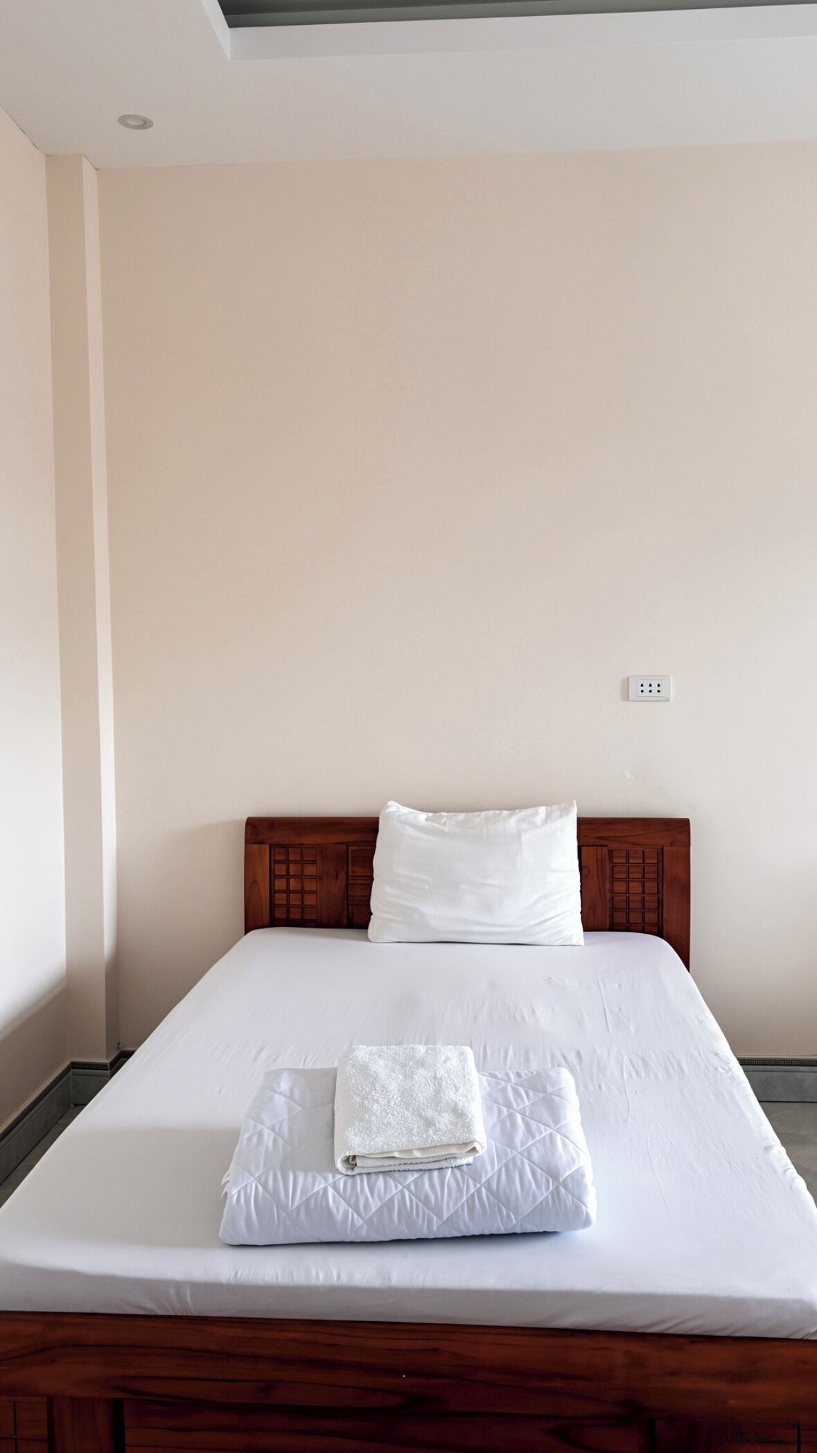 Standard Shared Dormitory | Free WiFi