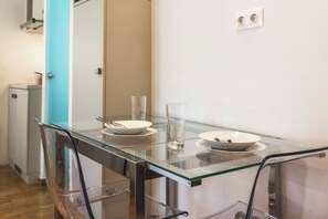 Dining - Syntagma Gem 2 Steps from Syntagma Square (Athina)