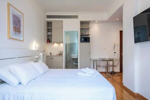 Iron/ironing board, WiFi, bed sheets - Syntagma Gem 2 Steps from Syntagma Square (Athina)