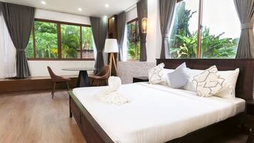 Honeymoon Suite, Garden View | Free WiFi