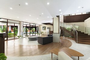 Lobby - The Glens Tagaytay (Tagaytay City)