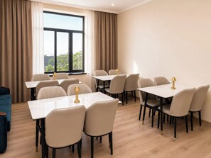 Dining - Datka Hotel (Bishkek)