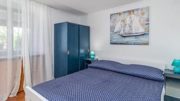 1 bedroom, WiFi (free)