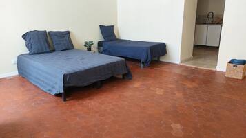 1 dormitorio, Internet, ropa de cama