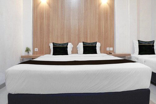 Family Friendly Suite W/Free WiFi Parking and Pool