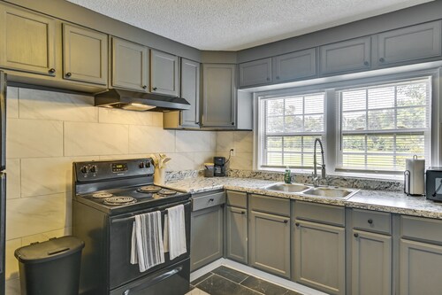 Walk to Park! Family Retreat w/ Yard in Lumberton