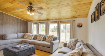 6 Mi to Lake Superior! All-Season Family Retreat