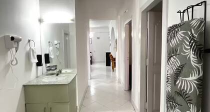 Family Friendly 2BR with Balcony Stay Near Prasanthi Nilayam Ashram