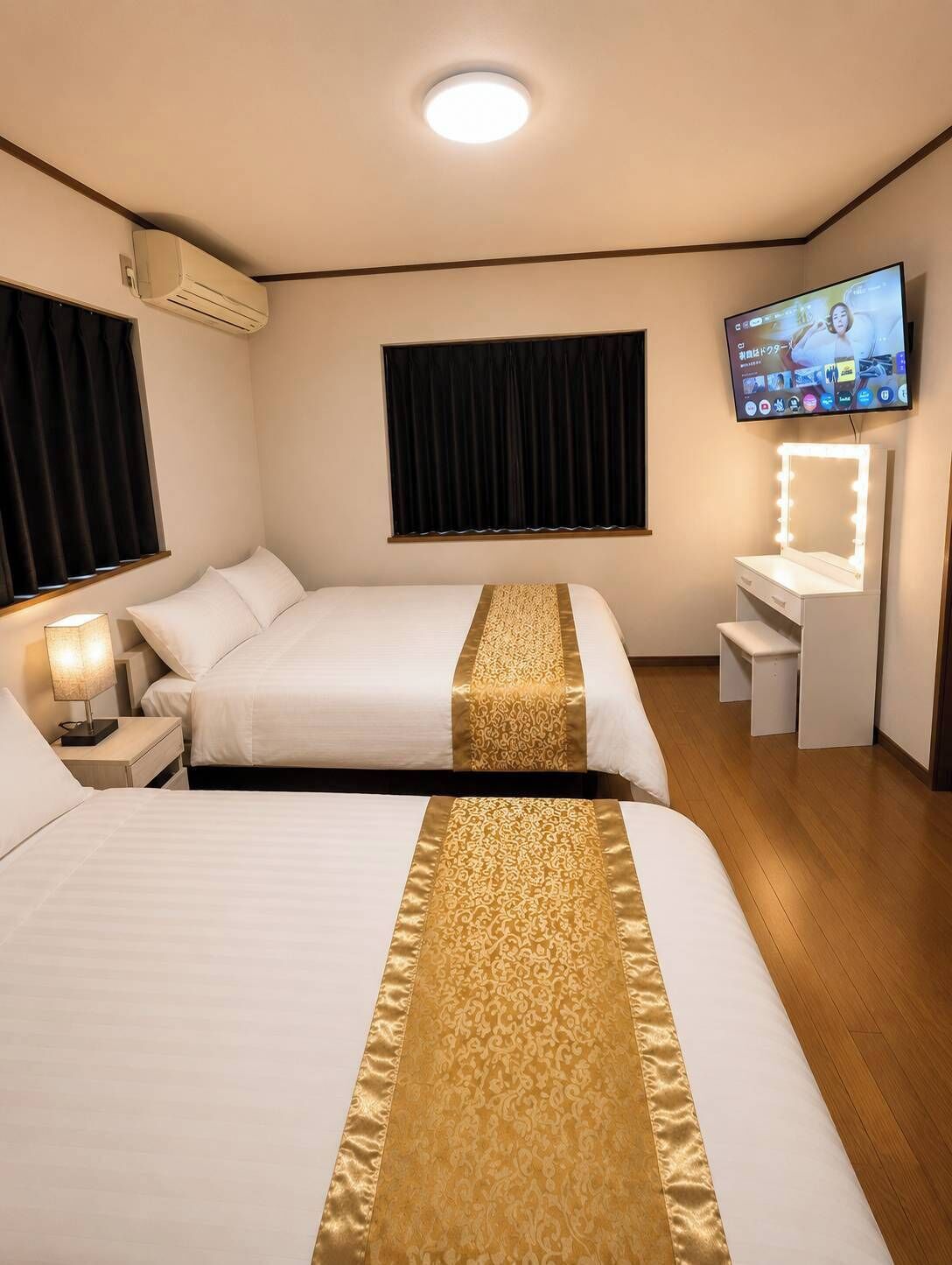 3 bedrooms, WiFi, bed sheets