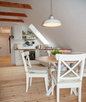 Dining - House Anne - Apartment 4 (Baltrum)