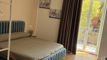 4 bedrooms, WiFi, bed sheets