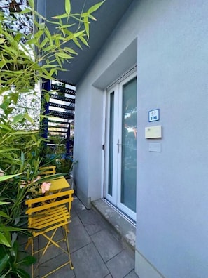 Comfort Double Room | Exterior detail - blueinnresidence (Lido delle Nazioni)