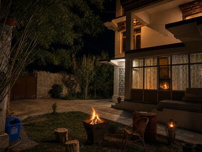 Nubra Glamour Guesr House