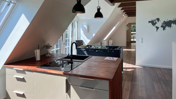 Coffee/tea maker, fridge, dishwasher, cookware/dishes/utensils - Stunning home in Hobro with WiFi (Hobro)