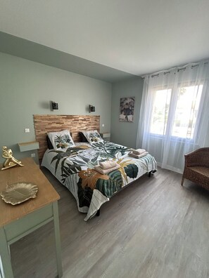 2 soverom, strykejern/-brett, wi-fi og sengetøy
